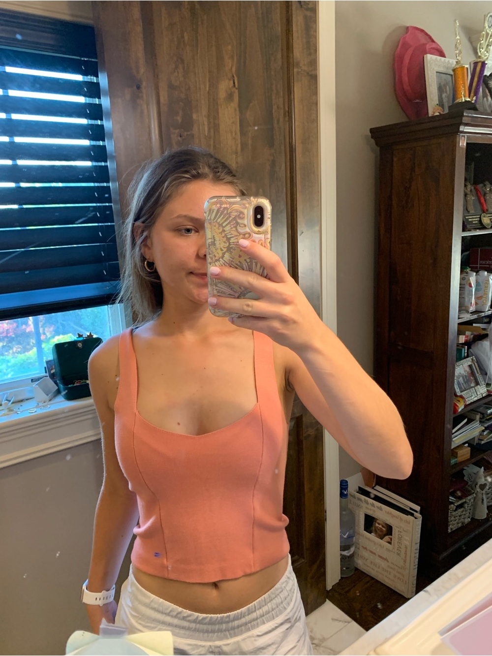 Abercrombie and Fitch Women’s Scoop Neck Tank Top in Peach
